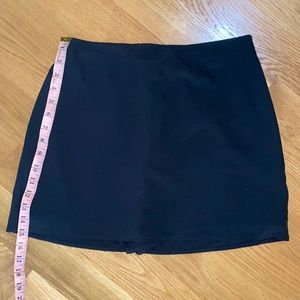 Abercrombie & Fitch Black Mini Skirt size M